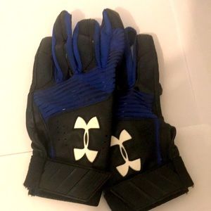 Batting gloves